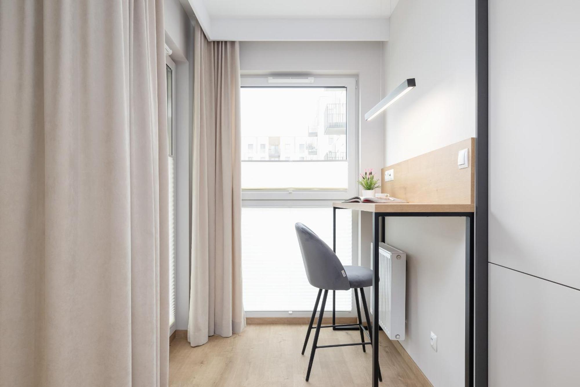 Bright Apartment In Krakow With Garden, Air Conditioning, Parking And Desk By Renters Prestige מראה חיצוני תמונה