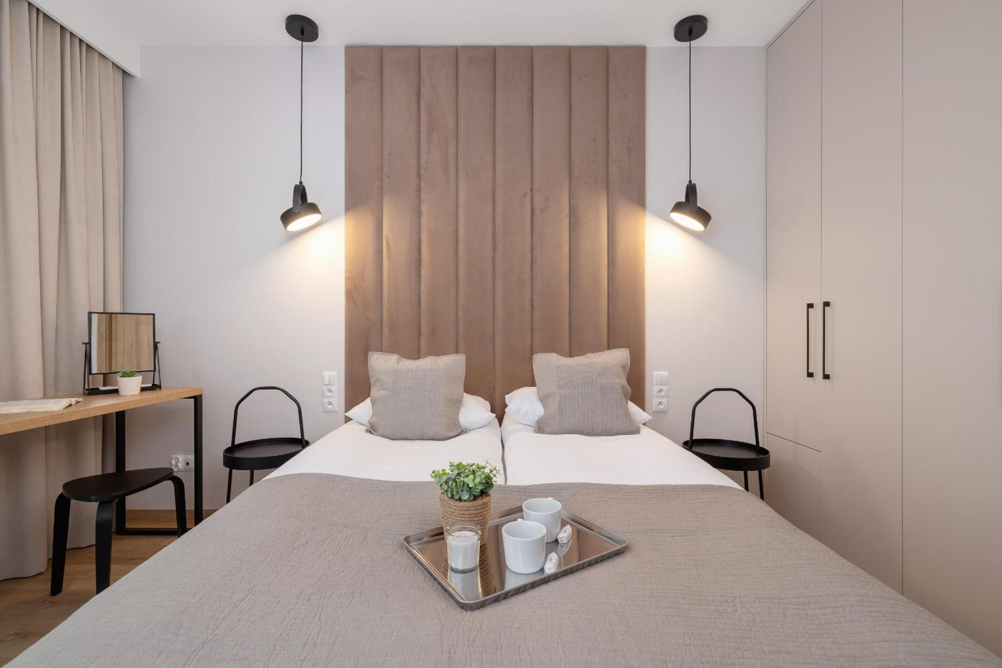 Bright Apartment In Krakow With Garden, Air Conditioning, Parking And Desk By Renters Prestige מראה חיצוני תמונה